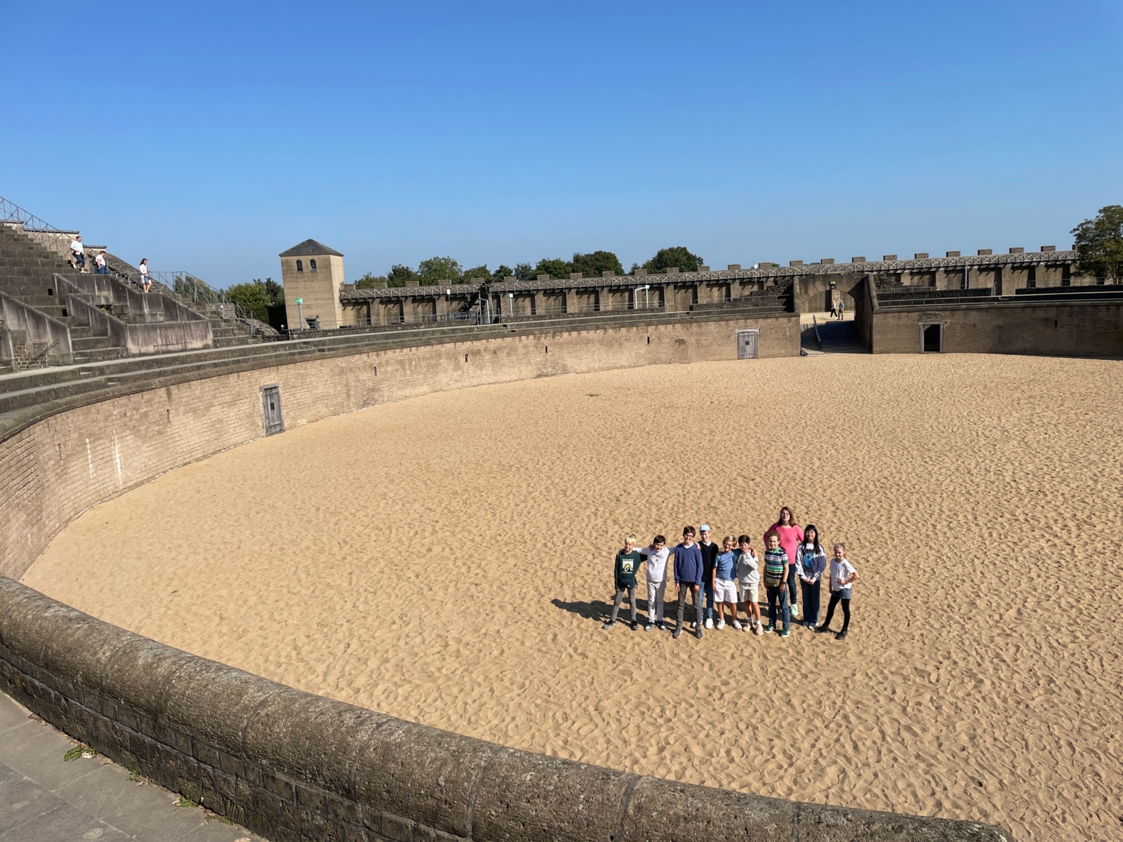 Gemeinsam im Amphitheater